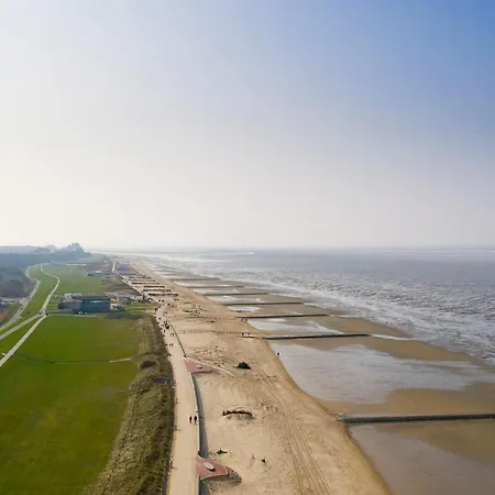 Apartment Trafalgar 427 *