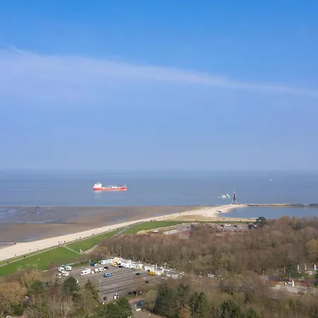 Trafalgar 427 * Cuxhaven